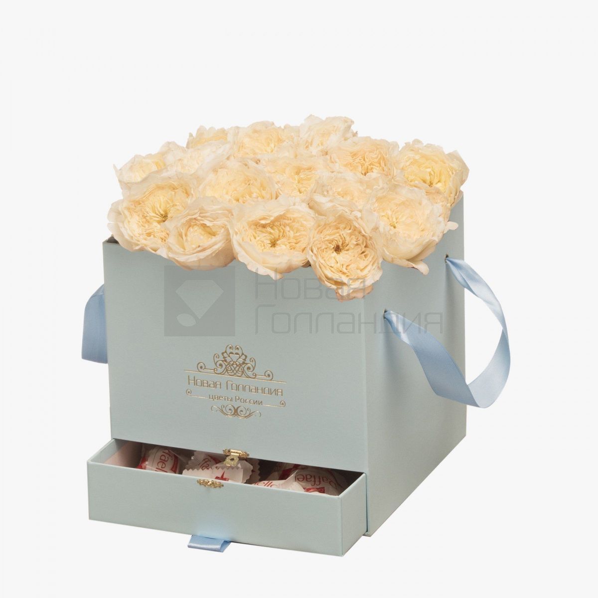 15 белых пионовидных роз Премиум в голубой коробке шкатулке рафаэлло в подарок №387
