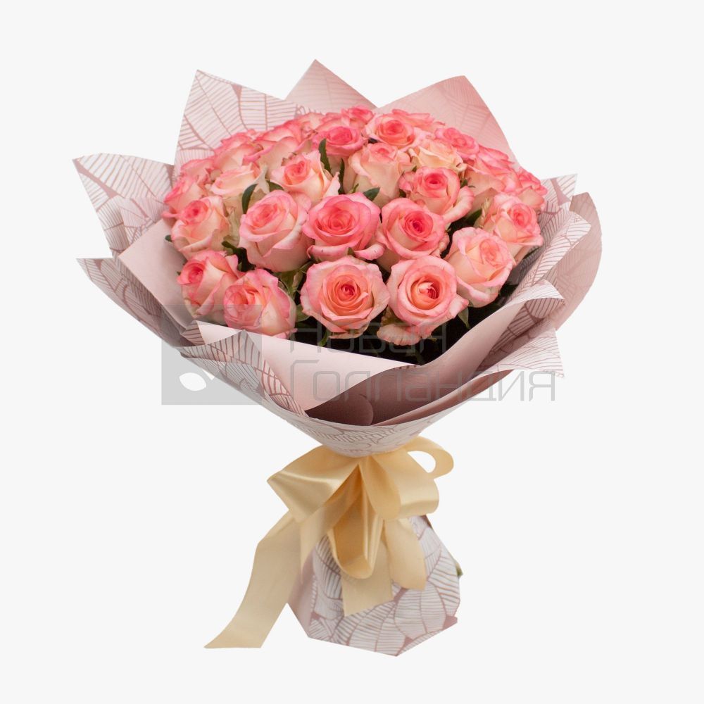 Букет 35 розовых роз Джумелия 35 см в упаковке