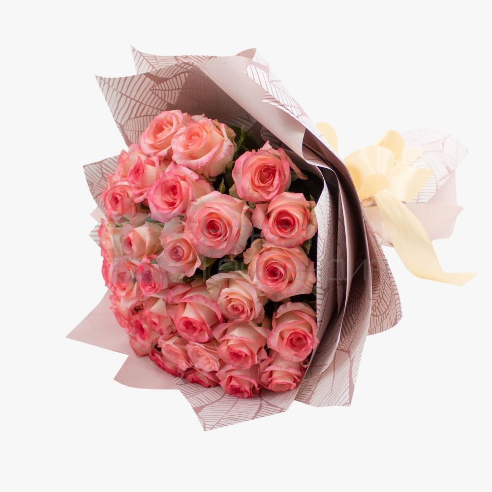 Букет 35 розовых роз Джумелия 35 см в упаковке